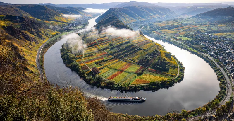 Weinberge bei Bernkastel-Kues an der Mosel