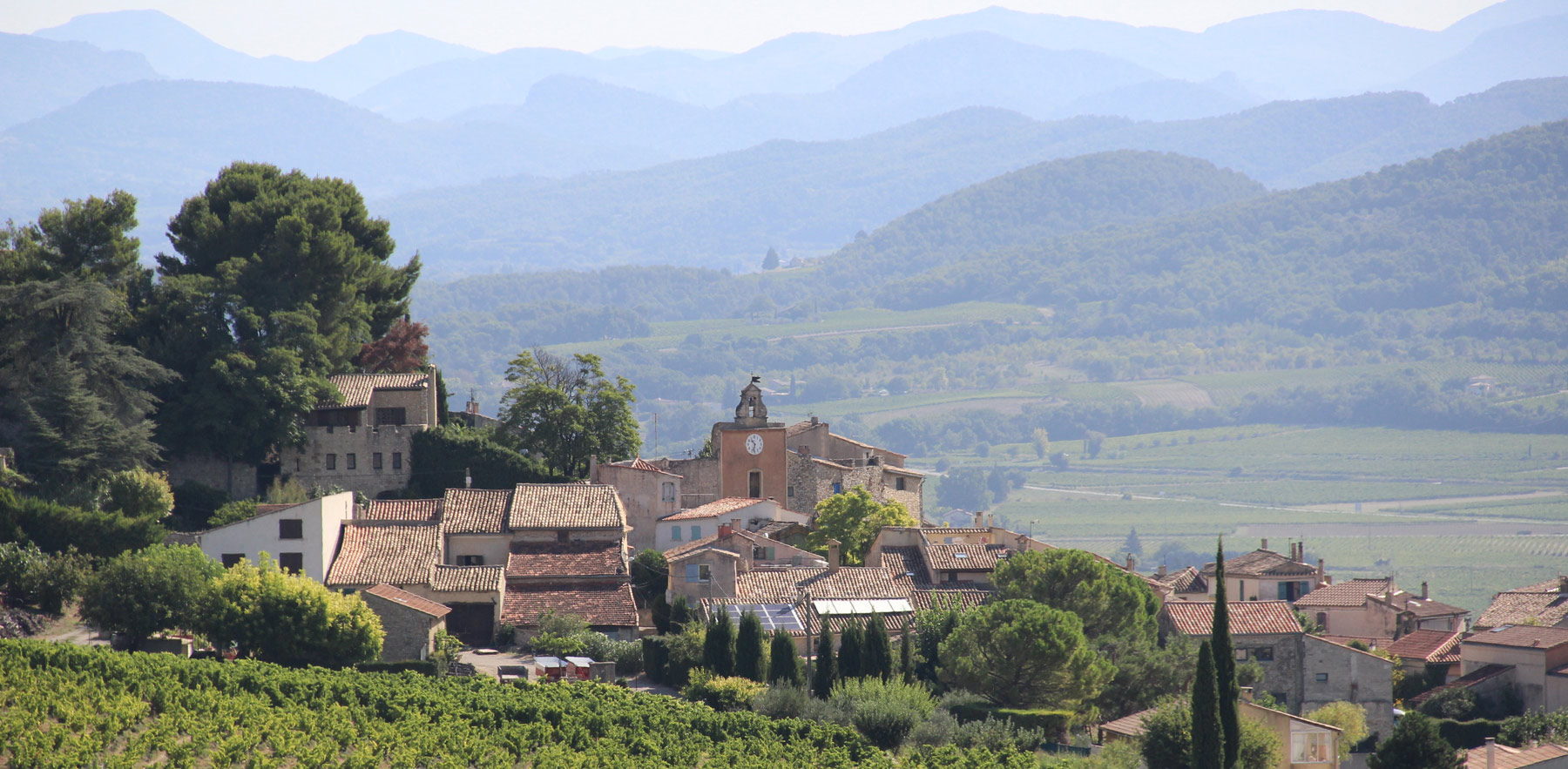 Rasteau und die südlichen Weinberge